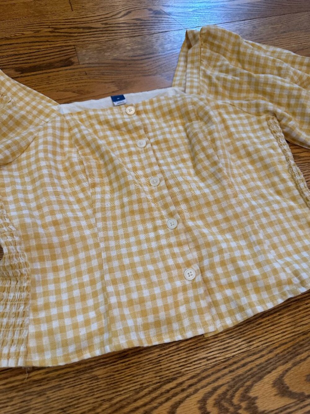 Old navy yellow gingham puff sleeve blouse size medium - Picture 2 of 3
